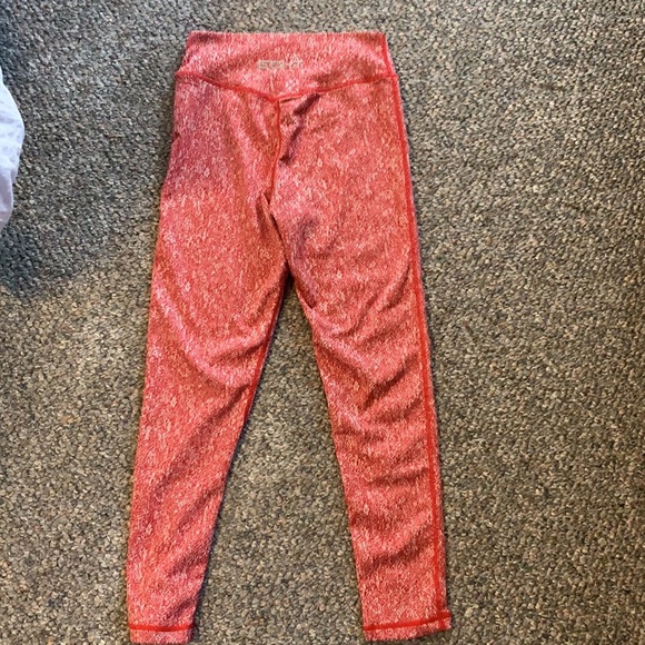 ECHT Hana Sportsbra/Leggings (Lollipop Pink) - Picture 4 of 4